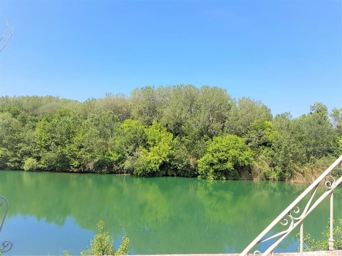 Gite Face A La Riviere -Proche Du Pont Du Gard- Montfrin Kültér fotó