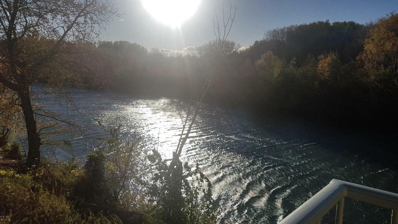 Gite Face A La Riviere -Proche Du Pont Du Gard- Montfrin Kültér fotó